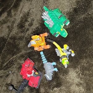 Good condition Dinotrux set of 5
